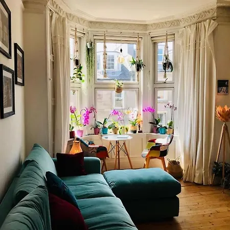 Cosy 2 Bedroom Flat In Édimbourg Extérieur photo