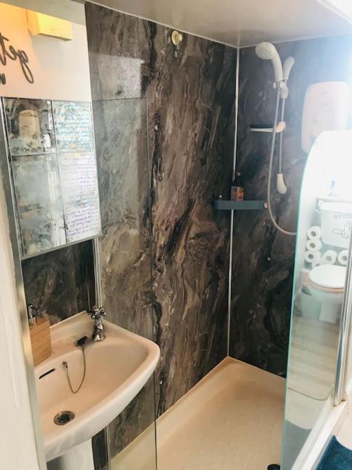 Apartamento Cosy 2 Bedroom Flat In